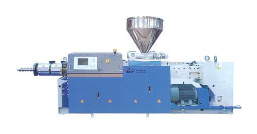 雙螺桿擠出機——八十年的蛻變與發展